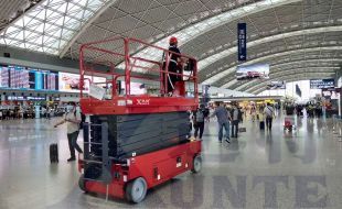 移動式高空作業升降平臺怎么選？-咨詢專業生產廠家迅特